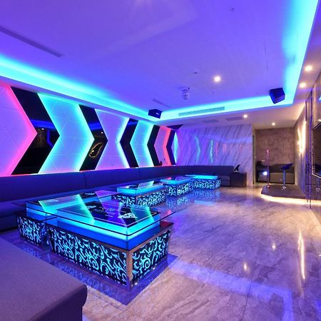 W3 Motel Lucsu Kültér fotó