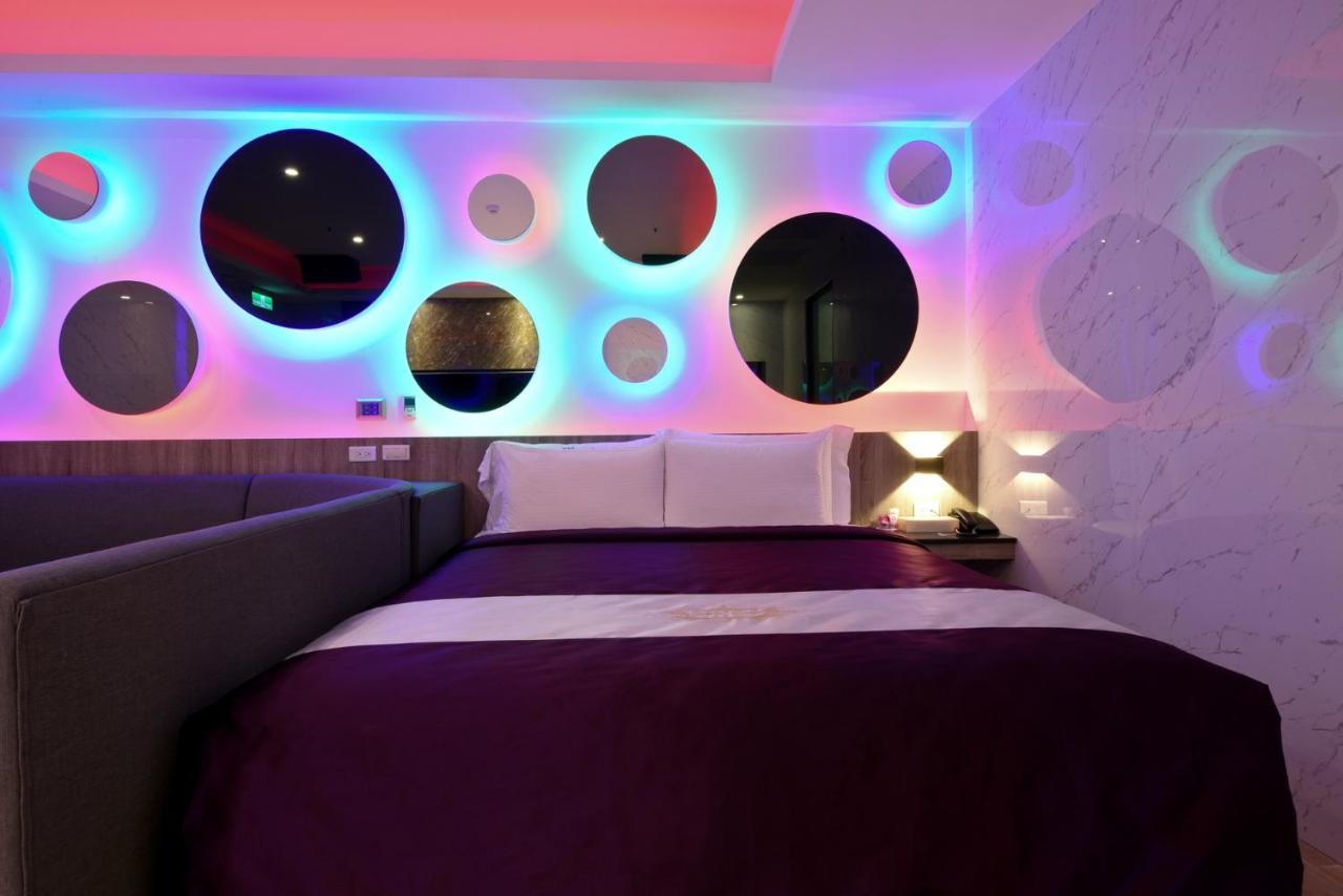 W3 Motel Lucsu Kültér fotó