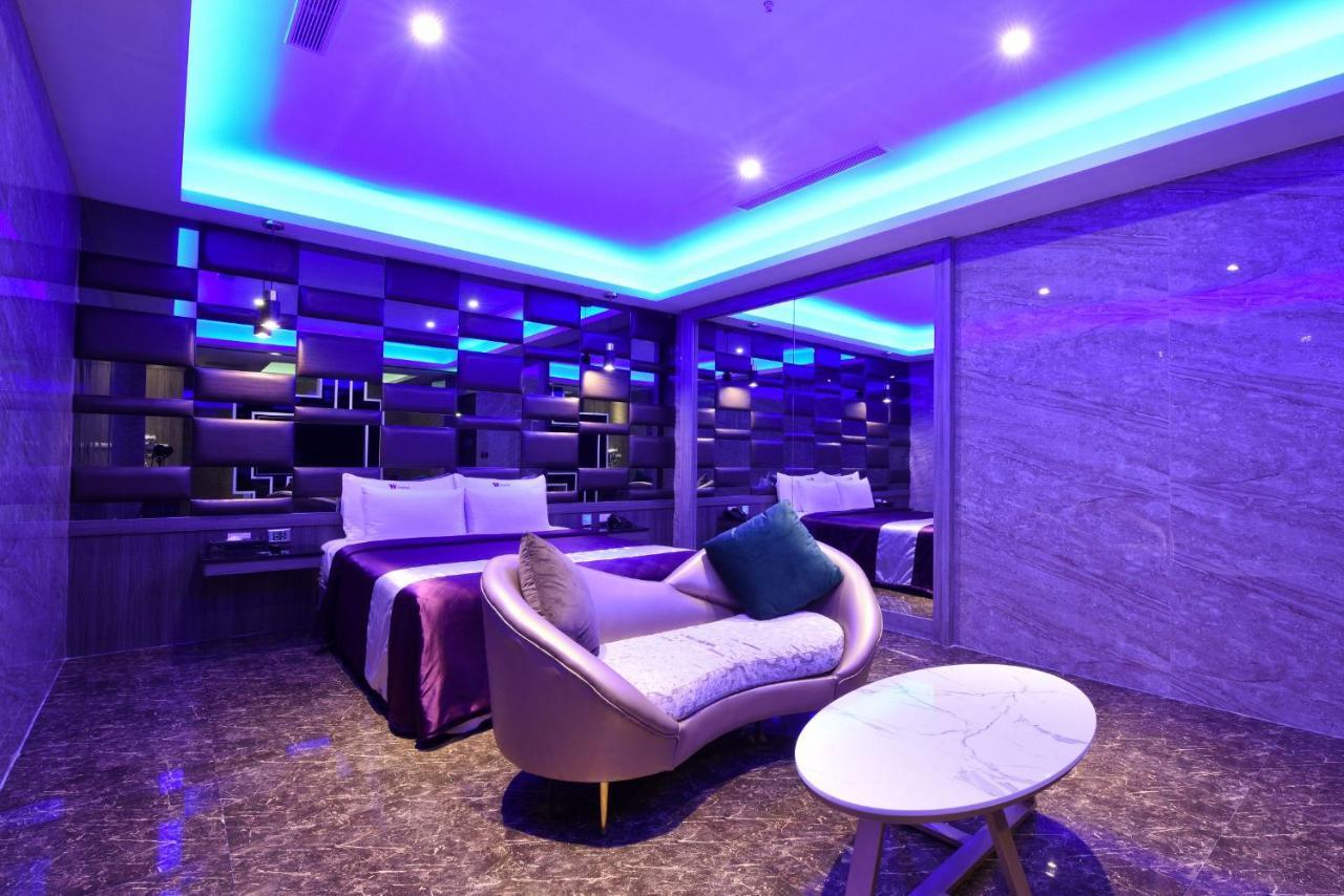 W3 Motel Lucsu Kültér fotó