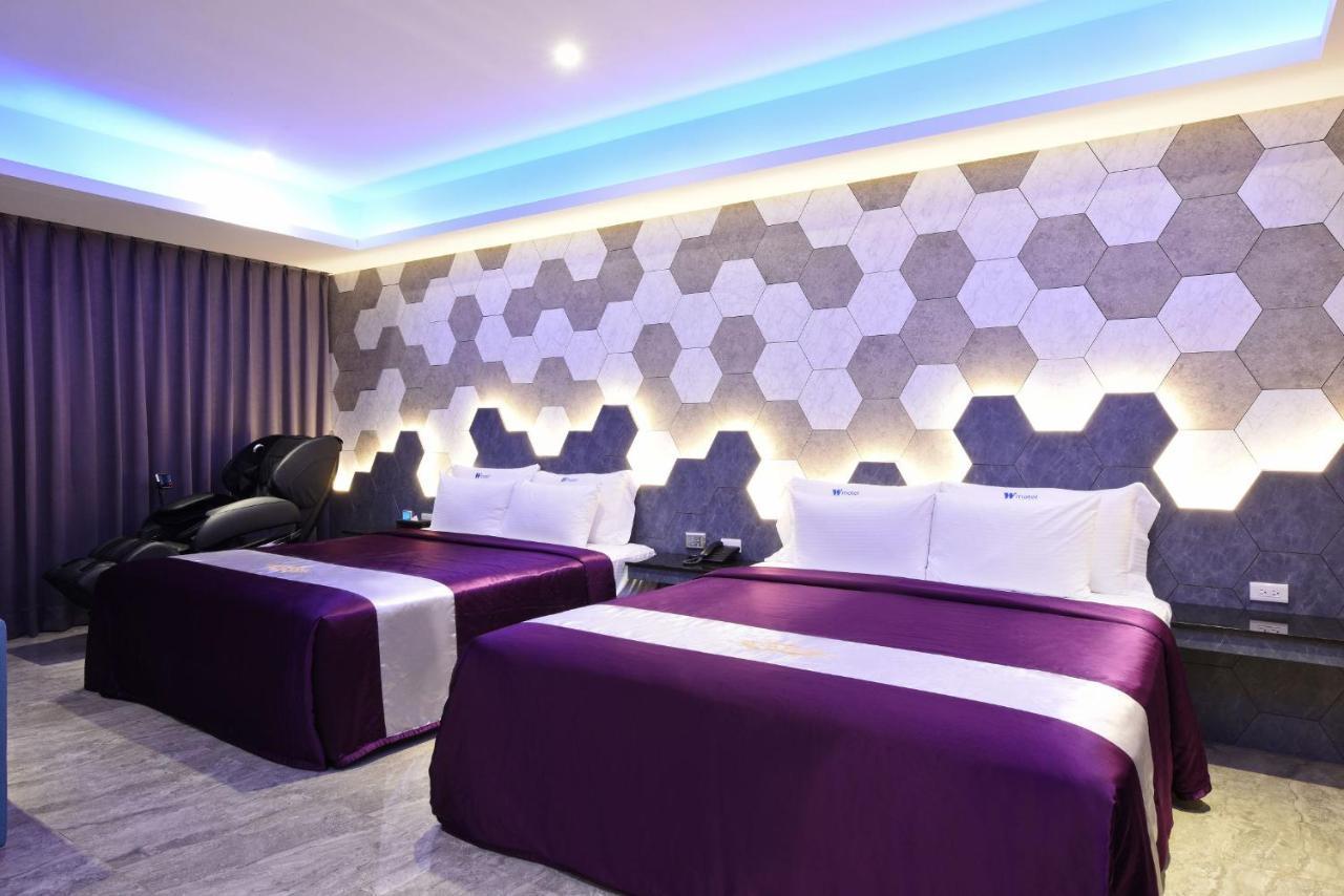 W3 Motel Lucsu Kültér fotó