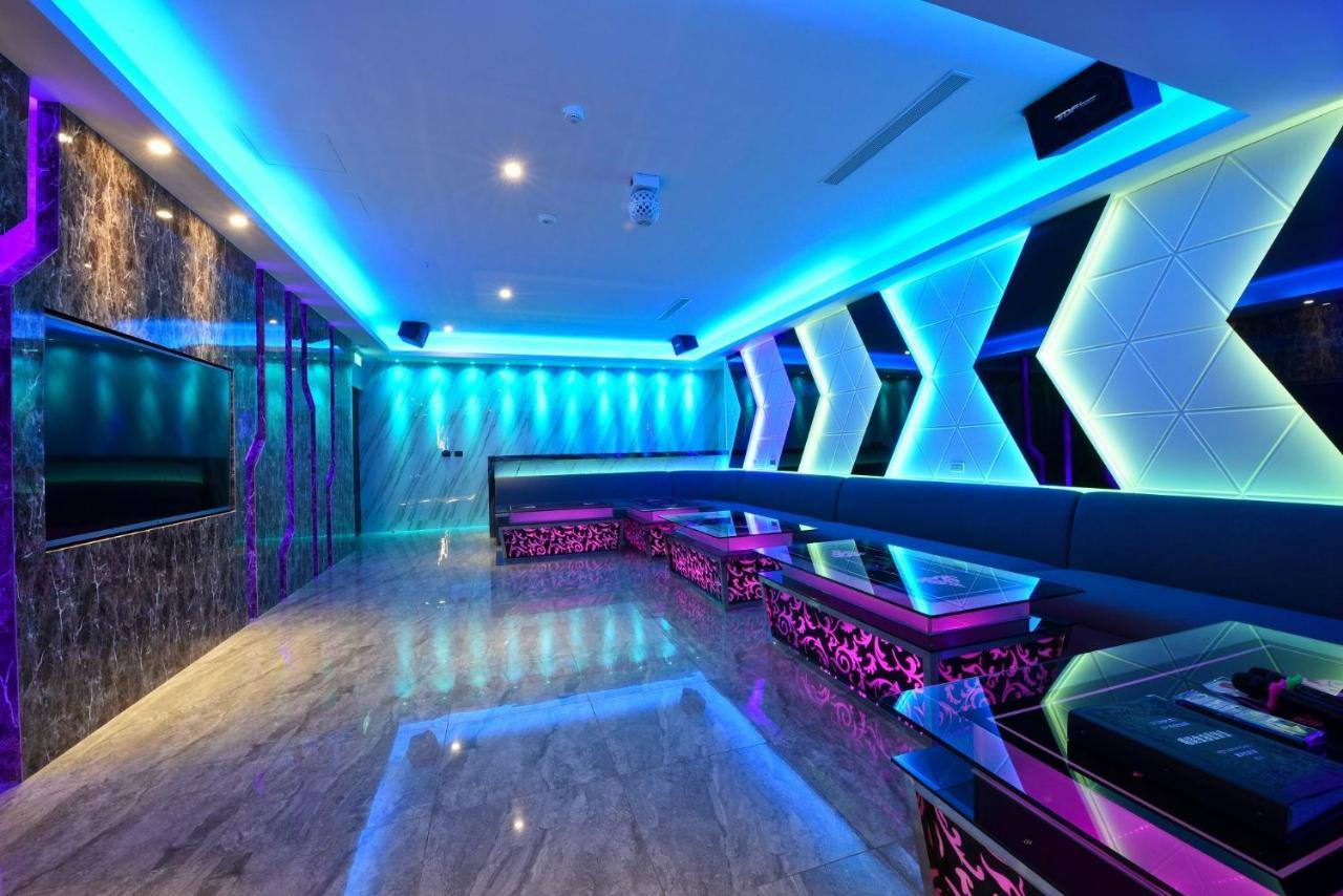 W3 Motel Lucsu Kültér fotó