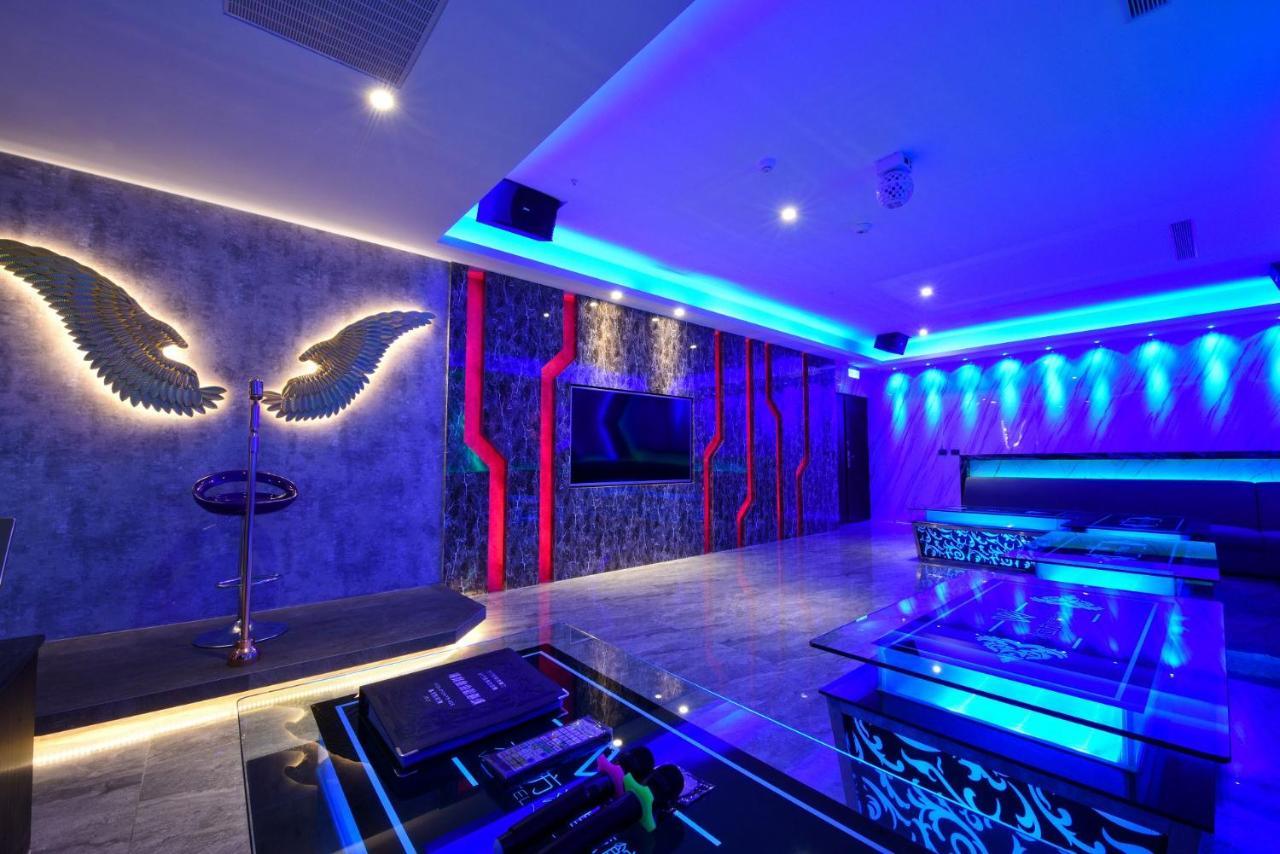 W3 Motel Lucsu Kültér fotó