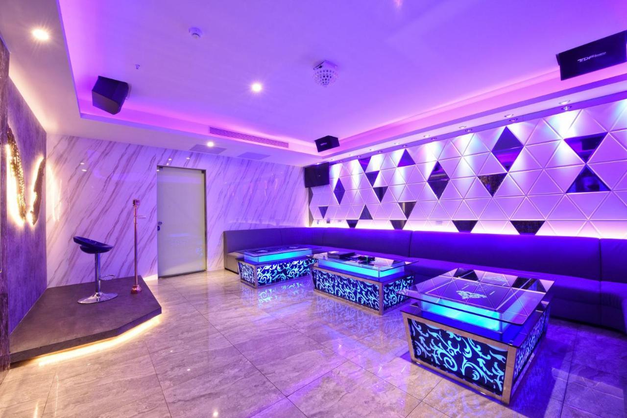 W3 Motel Lucsu Kültér fotó
